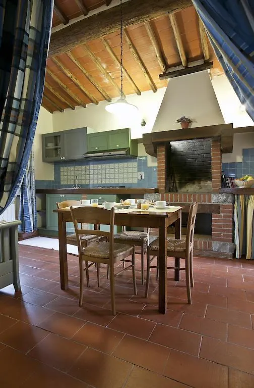 Vakantieboerderij Agriturismo Il Torrione Lecchi Italië